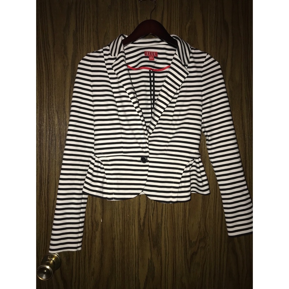 ELLE Striped Blazer